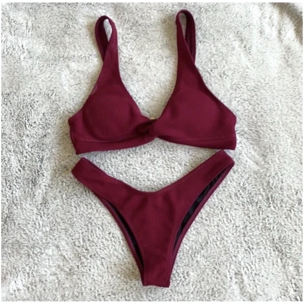 🪞 NEW SET twist knot front high cut textured swim women’s bikini matching set